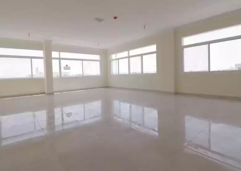 Commercial Ready Property U/F Office  for rent in Al Sadd , Doha #8876 - 1  image 